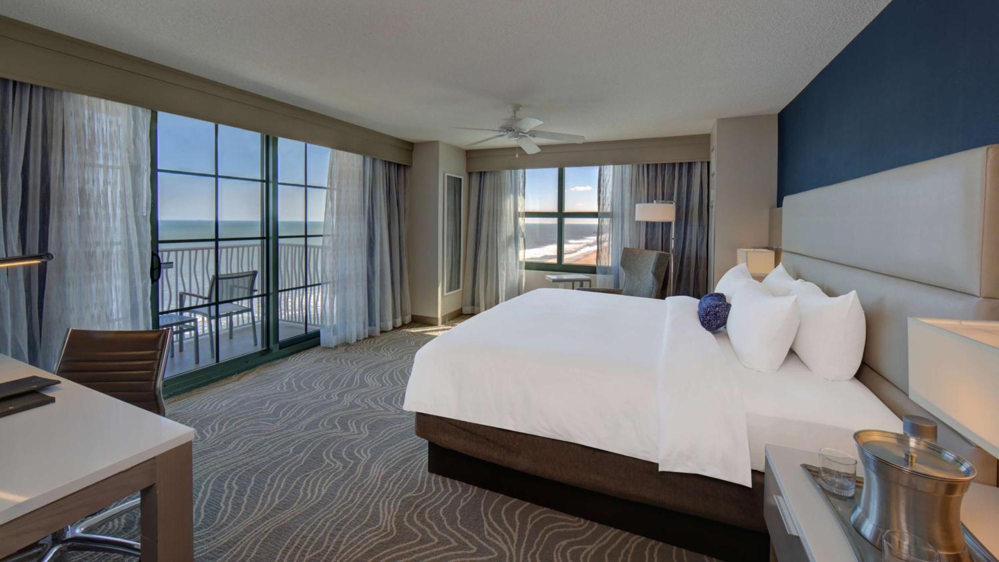 Hilton Virginia Beach Oceanfront Exterior photo