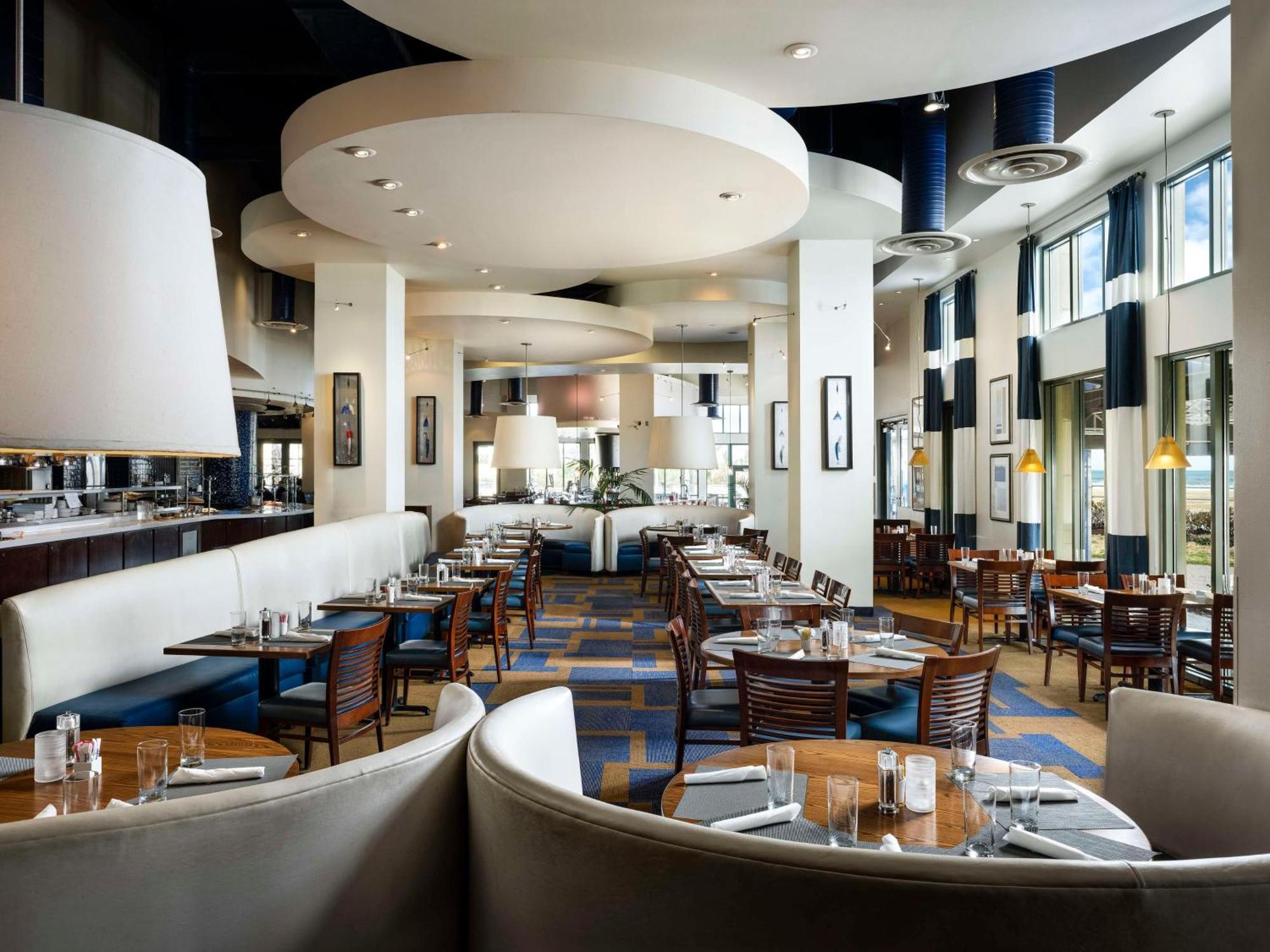 Hilton Virginia Beach Oceanfront Exterior photo